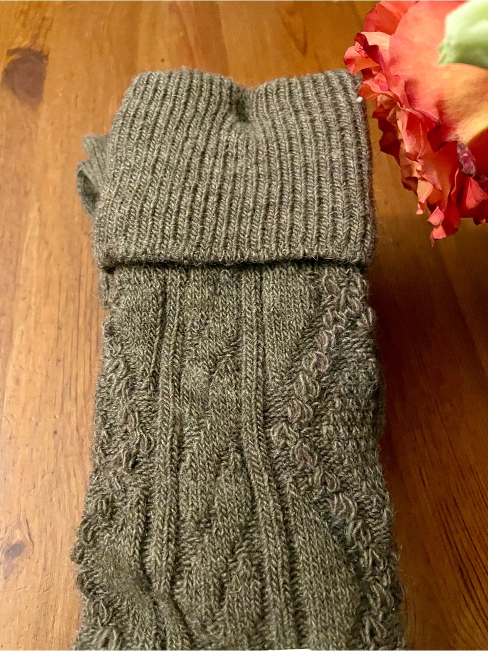 Brown Cable-Knit Women’s Sweater Socks - over the knee socks by Calze Scanzi
